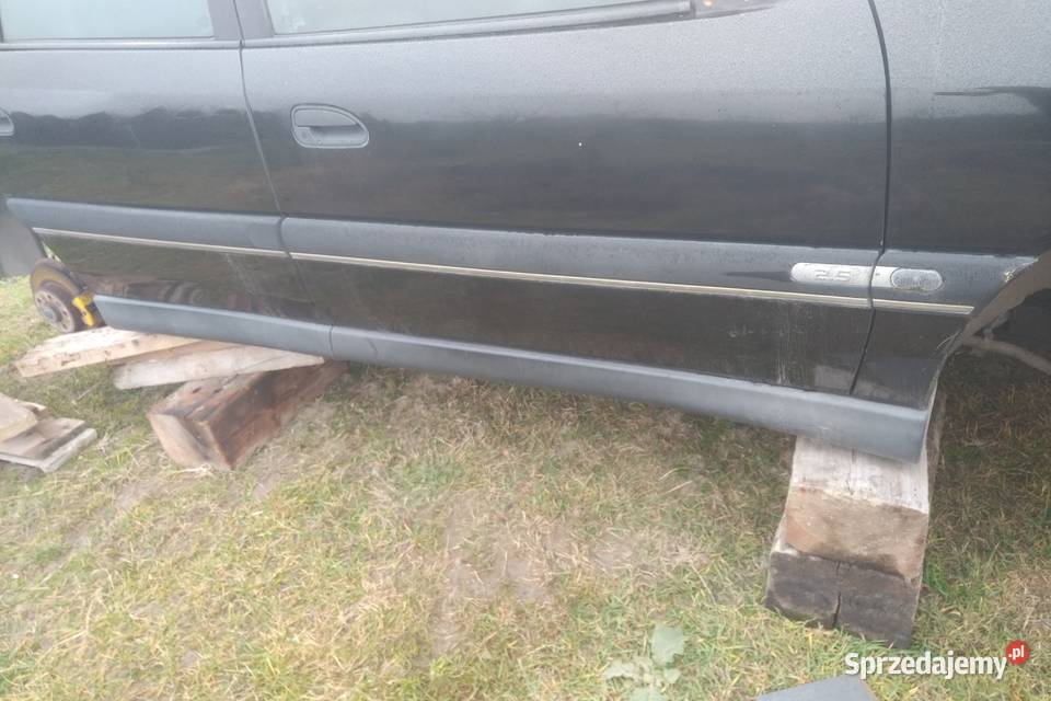 klapa maska zderzak błotnik szyba podgrzewana sprzedam