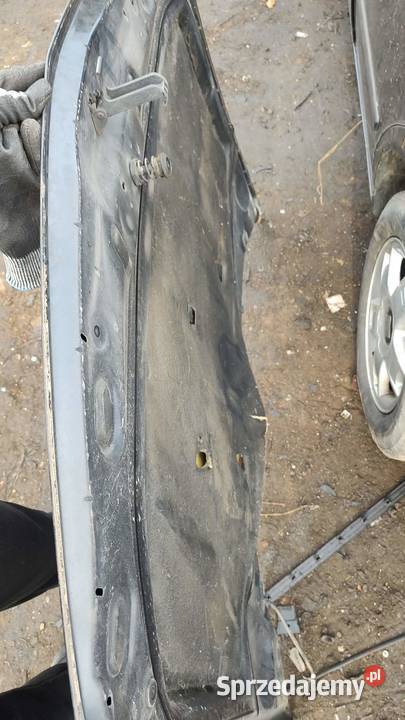 Maska pokrywa osłona komory Renault Laguna II