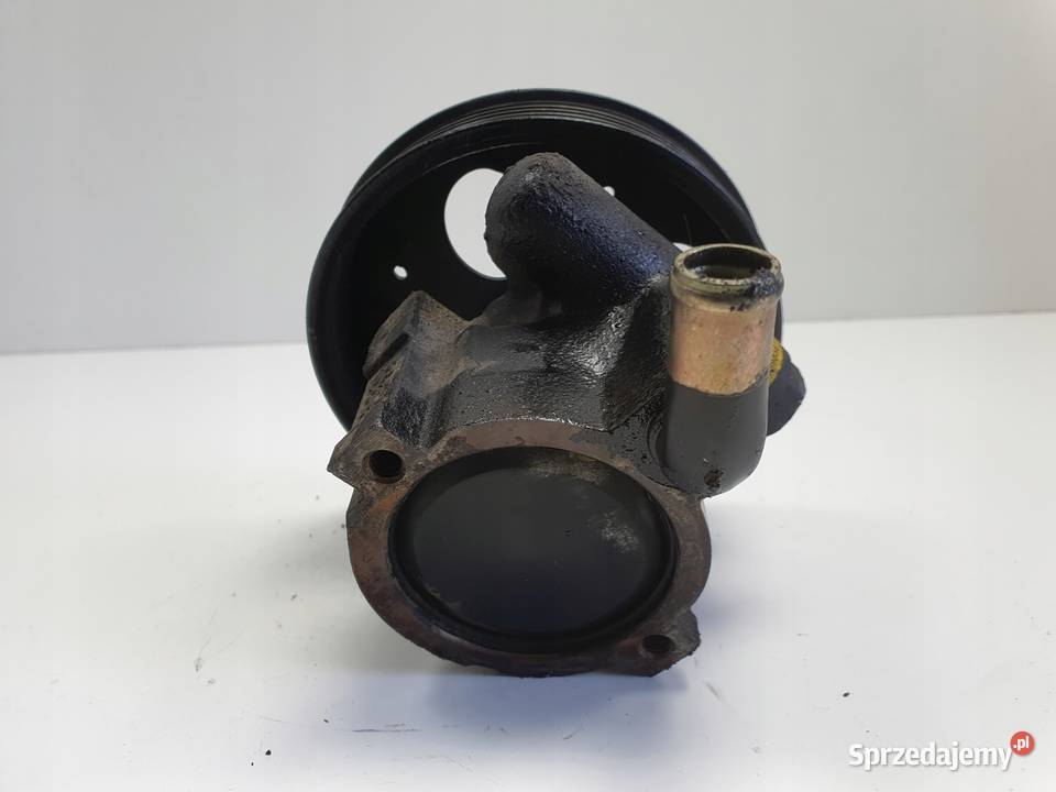Opel Astra F 14 8V POMPA WSPOMAGANIA 90468384