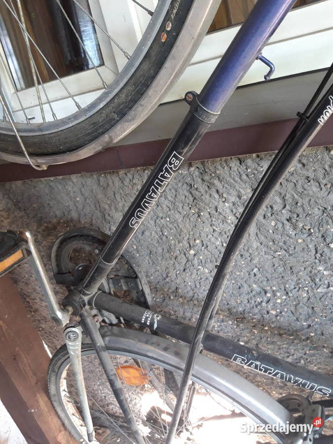 części używane do rowerów i rower i stojak na Piekary Śląskie
