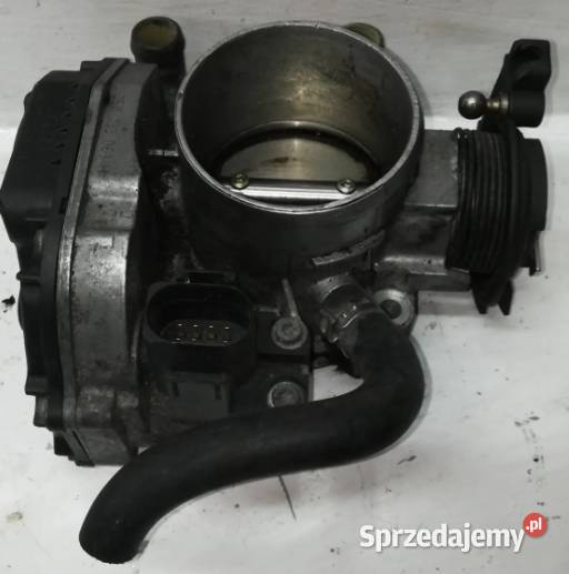 Przepustnica VW 16 18 B 058133063H Suchedniów