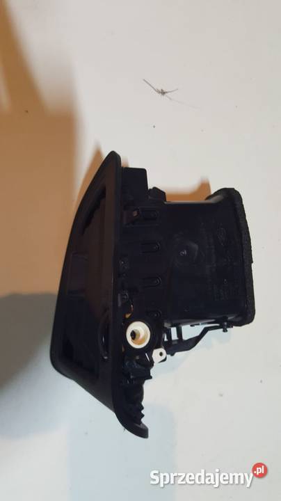 Ford B Focus kratka wlotu powietrza