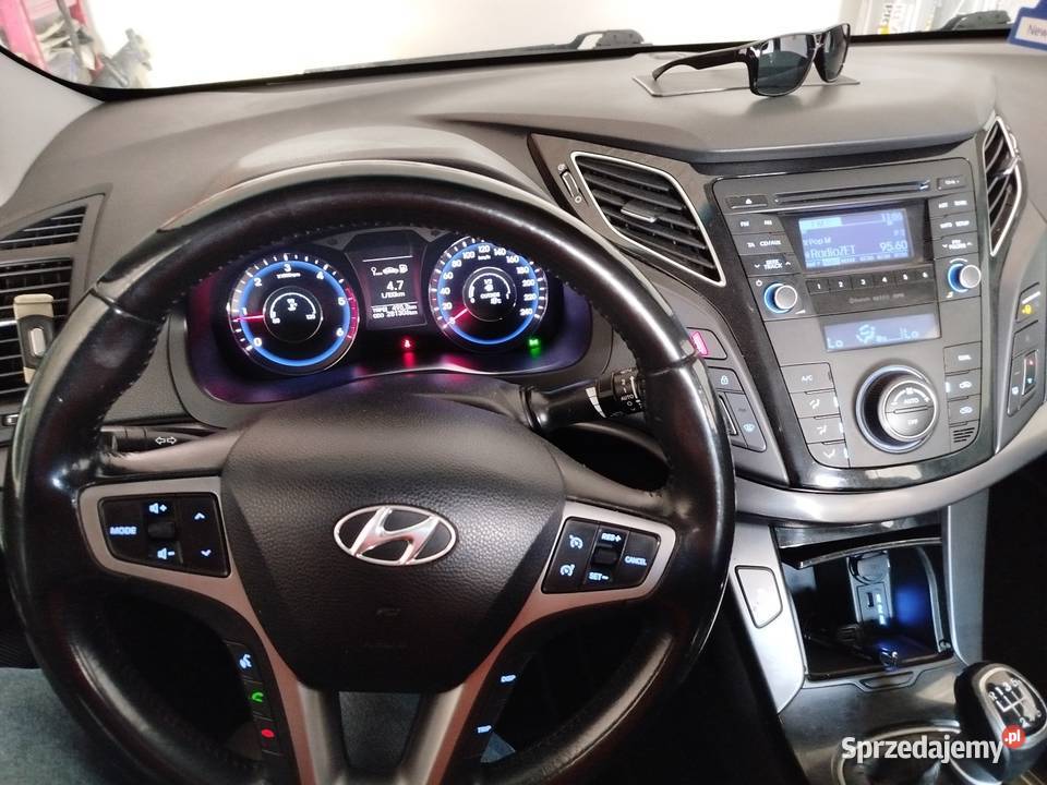 Hyundai i40 17 crdi sedan ładny 115KM Tuchola