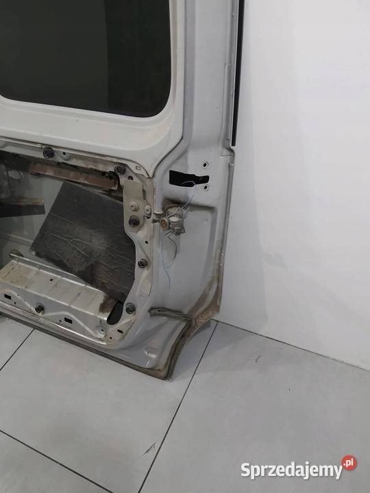 DRZWI PRAWE TYŁ PRZESUWNE LIFT SREBRNE VW sprzedam