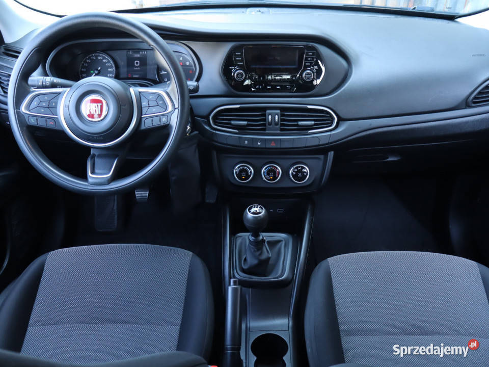 Fiat Tipo 14 16V nieuszkodzony sprzedam