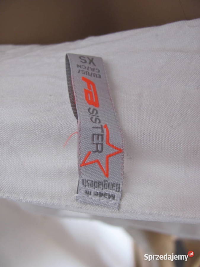 biały top FB SISTER XS STAR WHITE