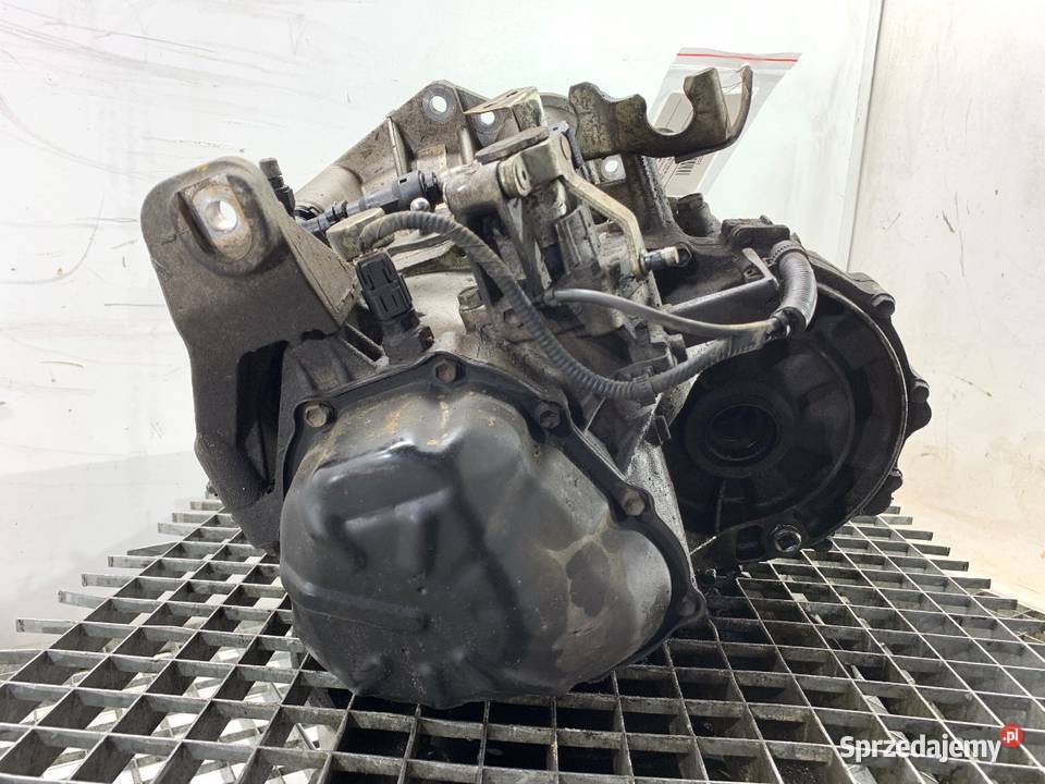 SKRZYNIA BIEGÓW SUZUKI SX4 ZL4 16 120 sprzedam