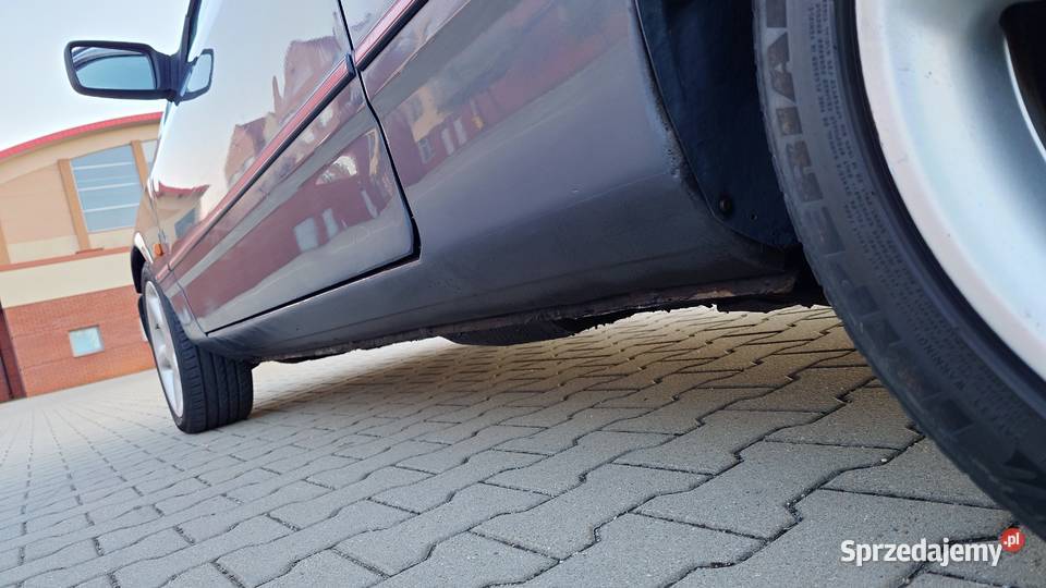 Ford Sierra Coupe 3d 20 DOHC Ładna Sprawna Pilzno