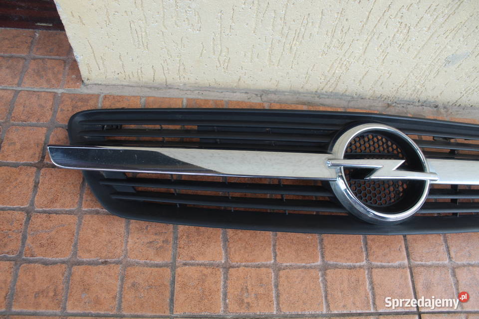 GRIL ATRAPA OPEL MERIVA A
