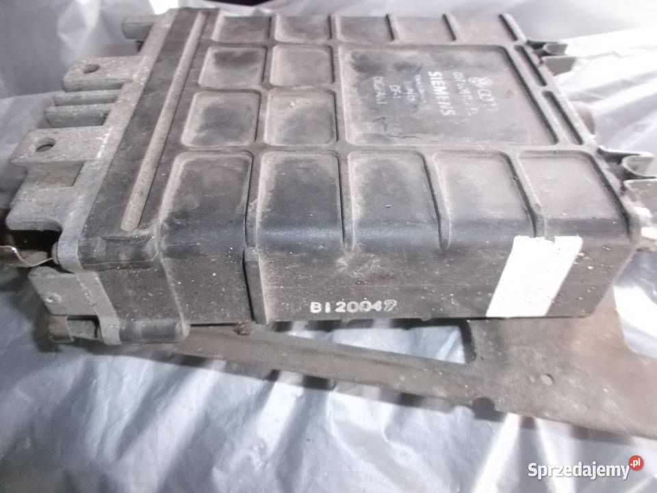 AUDI VW T4 PASSAT GOLF SEAT SIEMENS 037 906 022 Świerzawa