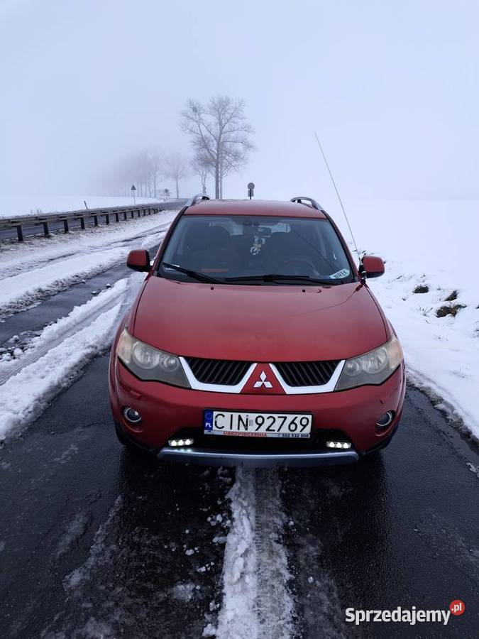 Mitsubishi Outlander 2 hak