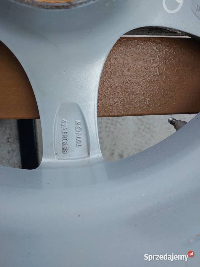 Felgi aluminiowe 18 Lexus firmy ronal Krasne