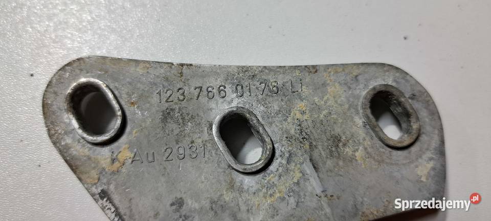 Rygiel klapy tylnej lewy Mercedes W123 kombi osobowe Luzino