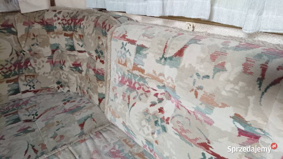 Przyczepa kempingowa Knaus Azur Pierwszy 1