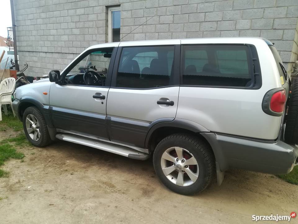 Nissan Terrano 2 Lift 2004 4x4 7 osób MP3 Radomsko sprzedam