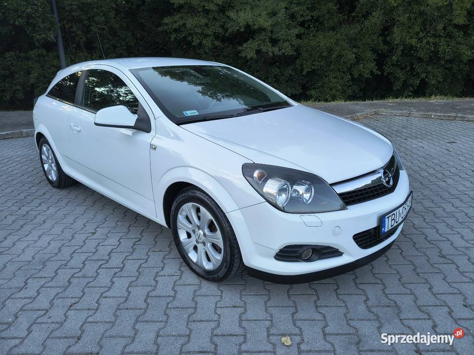 Opel Astra GTC 2009 16 stan wzorowy manualna świętokrzyskie Kielce