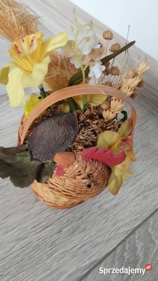 koszyczek koszyk wielkanocny kurki