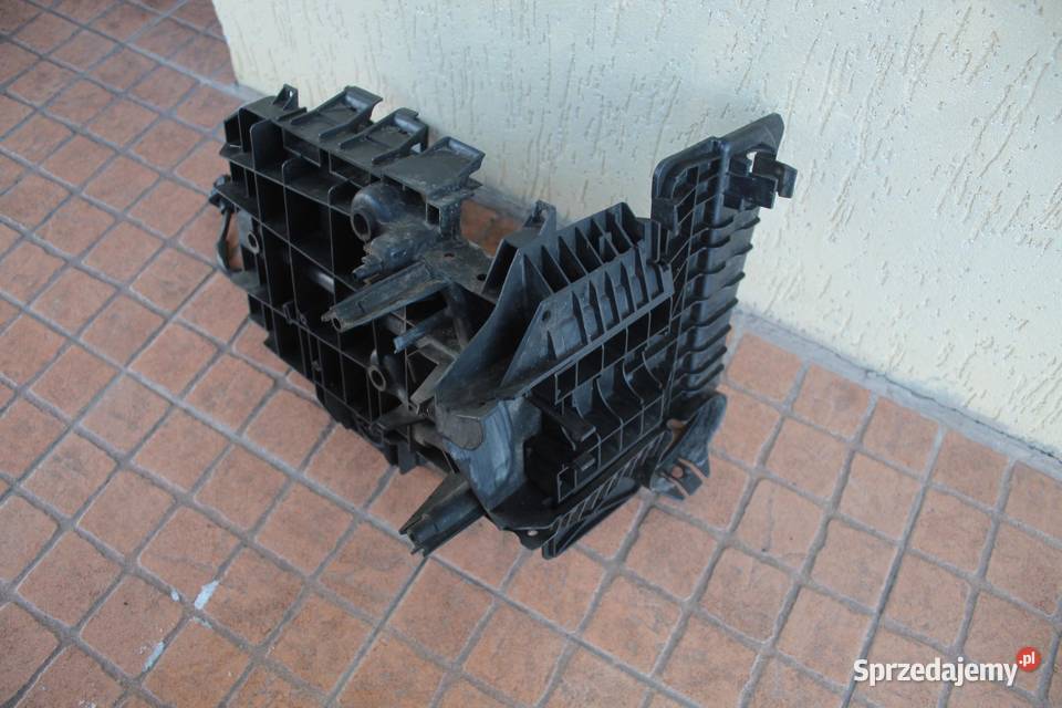 PODSTAWA OBUDOWA AKUMULATORA CITROEN C5 III X7