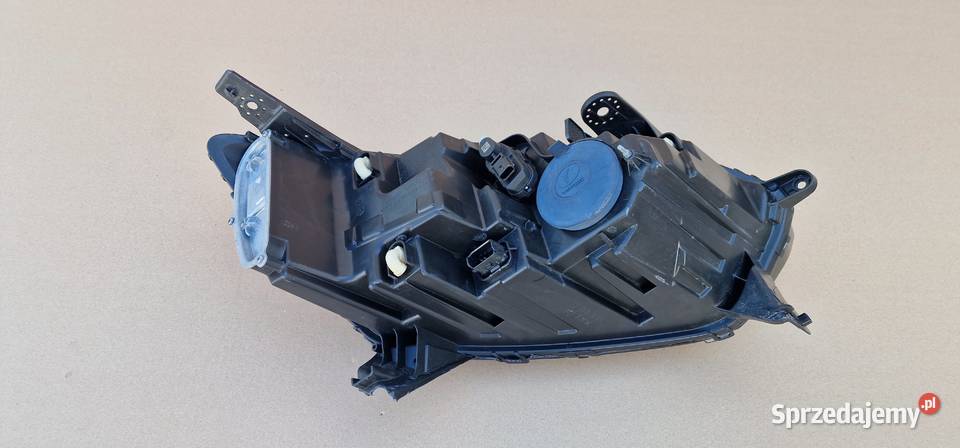 DACIA SANDERO III JOGGER LAMPA REFLEKTOR osobowe Lampy przednie Bieleń sprzedam