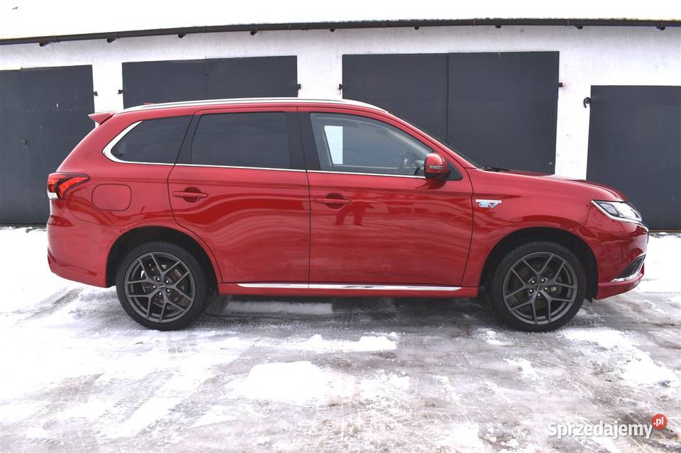 OUTLANDER PLUG IN HYBRID klimatronik skóry światła przeciwmgielne Elbląg