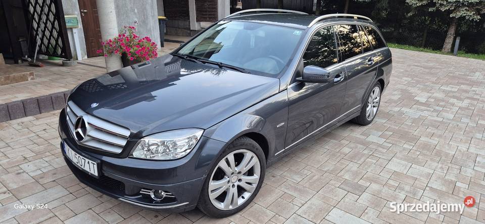 Mercedes CKlasa W204 22 2009 nieuszkodzony Masłów Pierwszy sprzedam
