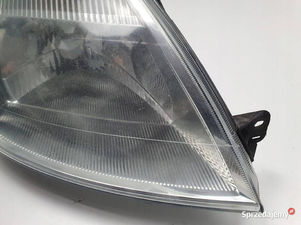 LAMPA PRAWA Ford Fiesta Mk5 Mk6 0205r PRZEDNIA Rudka