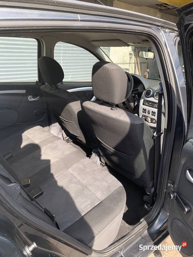 Dacia Sandero Samochody osobowe