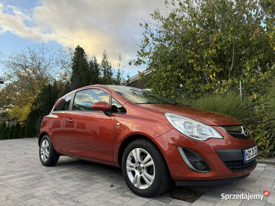 Opel Corsa Opel Corsa NAJNIŻSZY PRZEBIEG D ASR (kontrola trakcji) Poznań