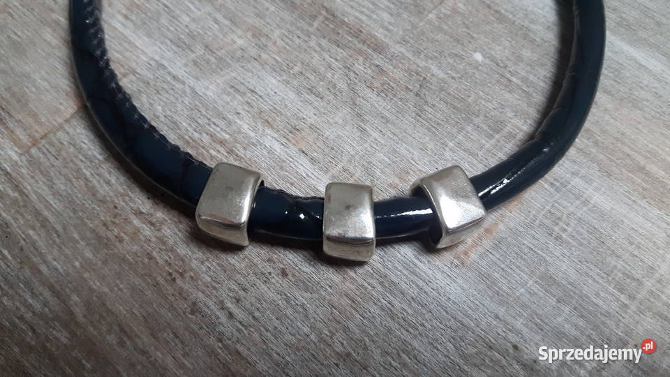 Naszyjnik z elementami metalowymi Otwock