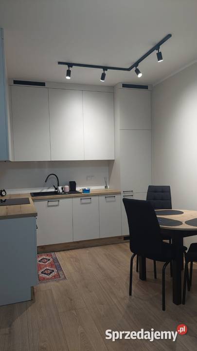 Warszawa Włochy 2 pokoje 35 m2 klimatyzacja