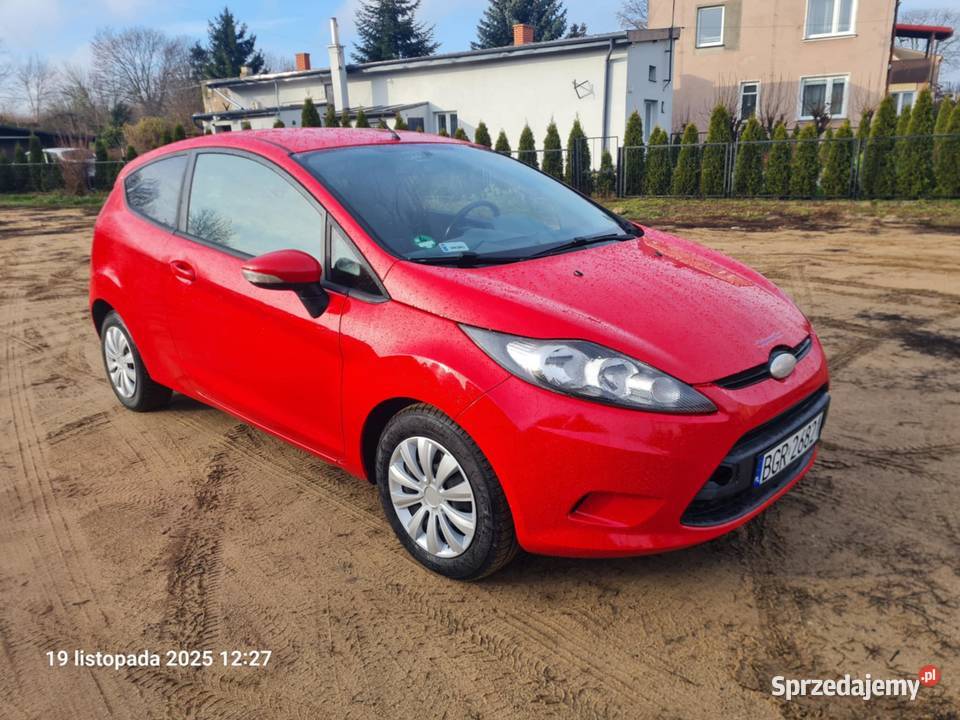 FORD FIESTA ładna 2010r