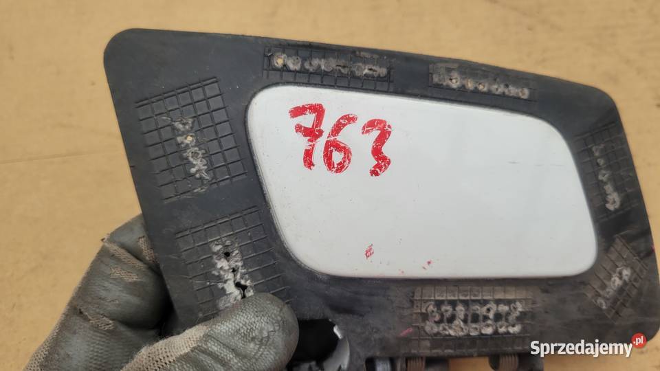 AUDI A5 ZAŚLEPKA SPRYSKIWACZA ZDERZAKA PRAWY Pozostałe Ruda Śląska