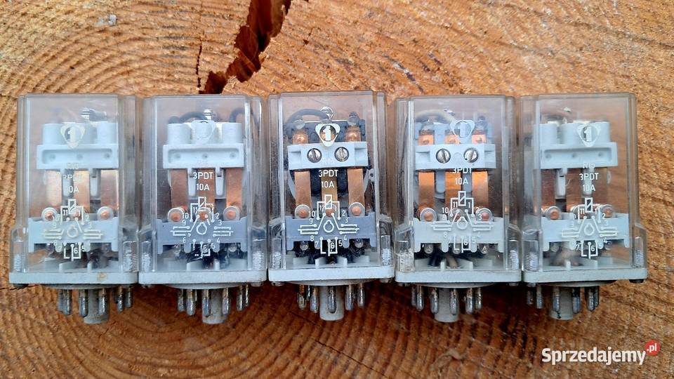 Nowe Przekaźniki Lumel R15 24V AC 10A 3PDT 11pin sprzedam