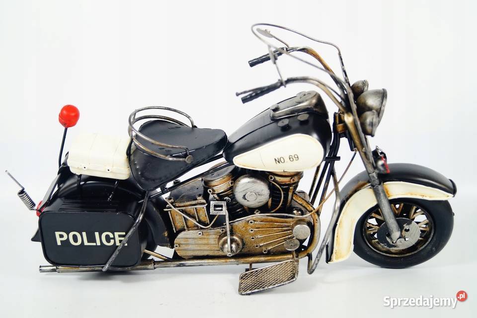 Metalowy pojazd motocykl POLICJA police rekwizyt wielkopolskie Gizałki