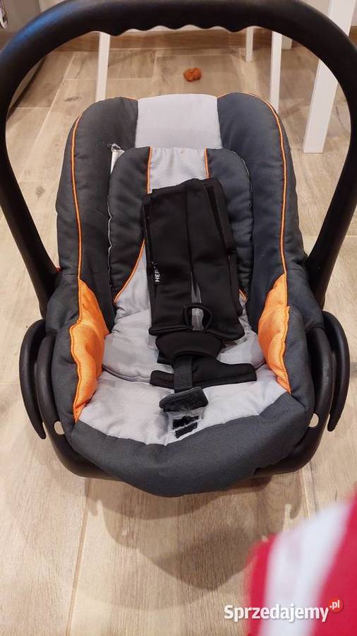 Fotelik nosidełko 0 do 9 Puławy sprzedam