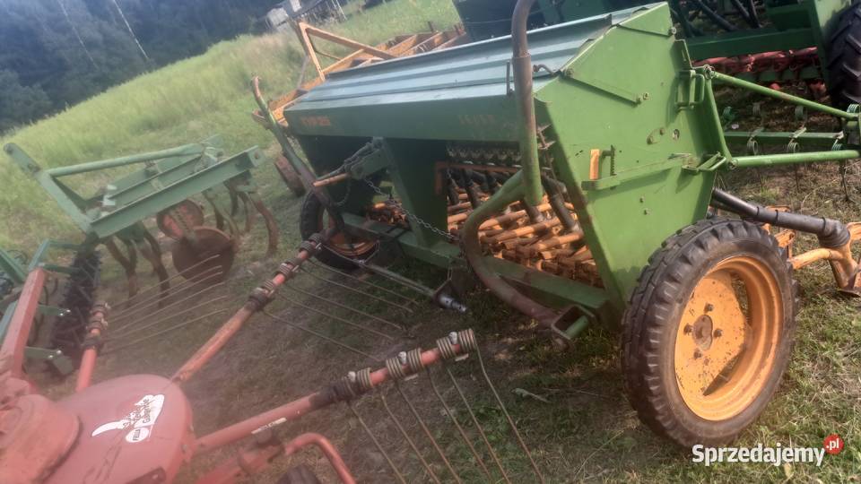 Siewnik AMAZONE D7 250 25m Rembów sprzedam