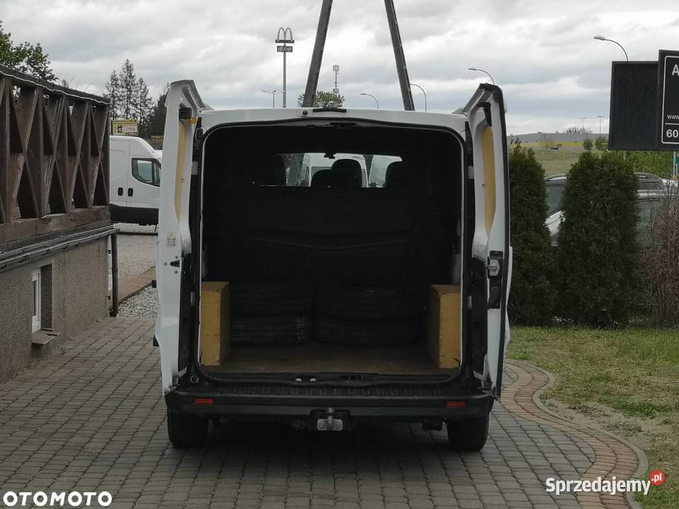 brygadówkRenault Trafic III 16 L1H2 6 światła do jazdy dziennej warmińsko-mazurskie Mrągowo