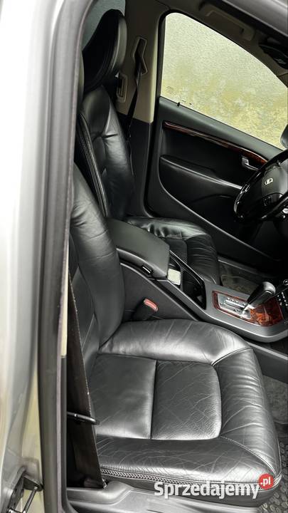 Volvo xc70 24 d5 SUMMUM radio Krzepice sprzedam