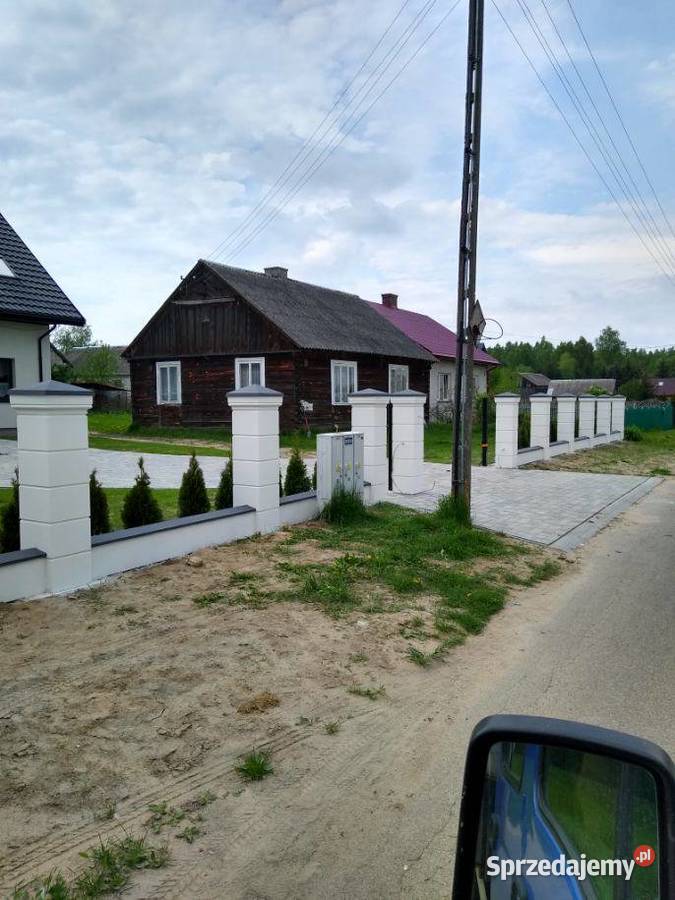 Boniowane BetonoweSłupki Murki