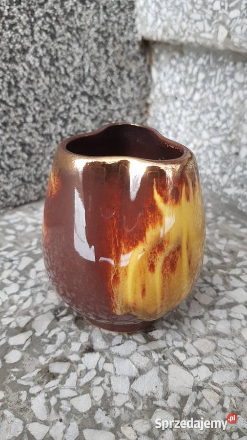 Niemiecki mały wazonik z lat 70 Myszków