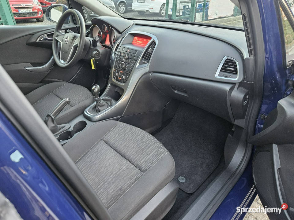 Opel Astra 1 właściciel Klimatyzacja J 20092019 garażowany śląskie Ruda Śląska