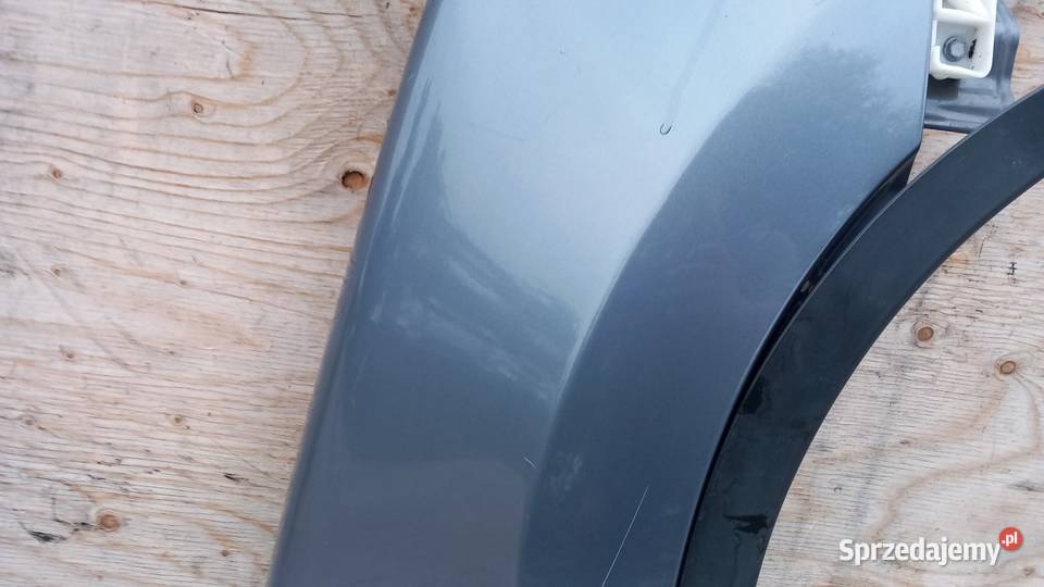 NISSAN QASHQAI J10 BŁOTNIK PRZÓD PRAWY B526 Zbierkowo