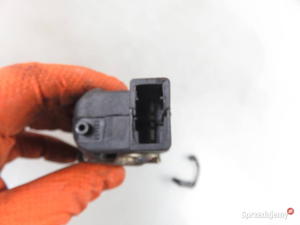 ZAMEK LEWY PRZEDNI OPEL OMEGA A 90277866 małopolskie sprzedam