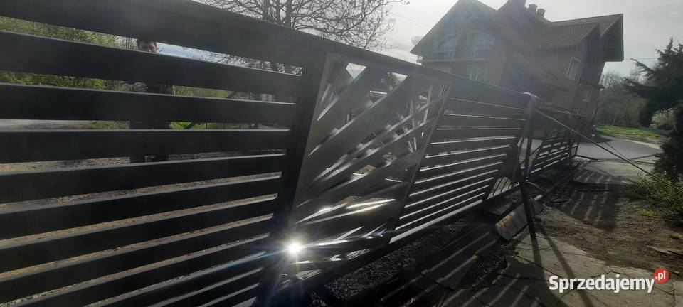 Nowoczesna Brama grosze Podstolice