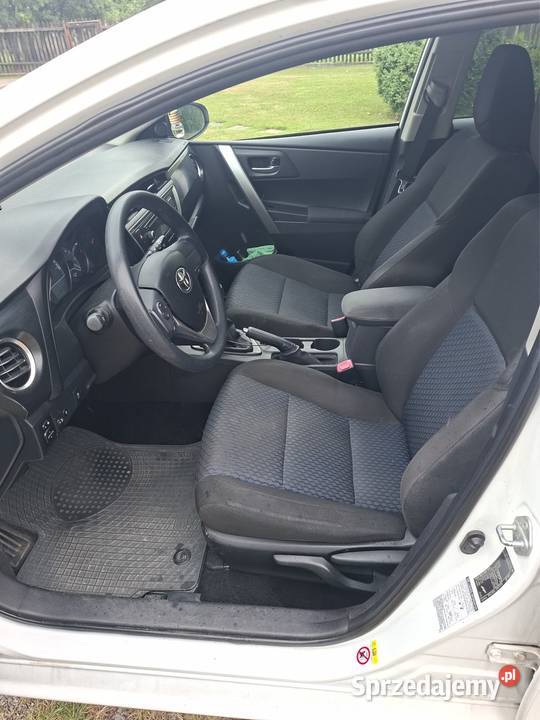 Toyota Auris 2013 13benzyna nieuszkodzony