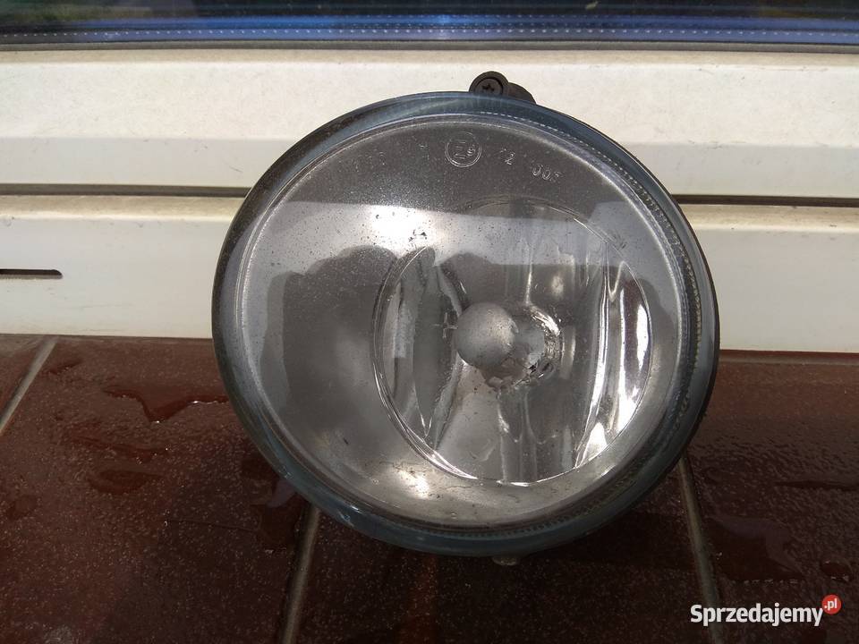 Halogen Seata Exeo osobowe