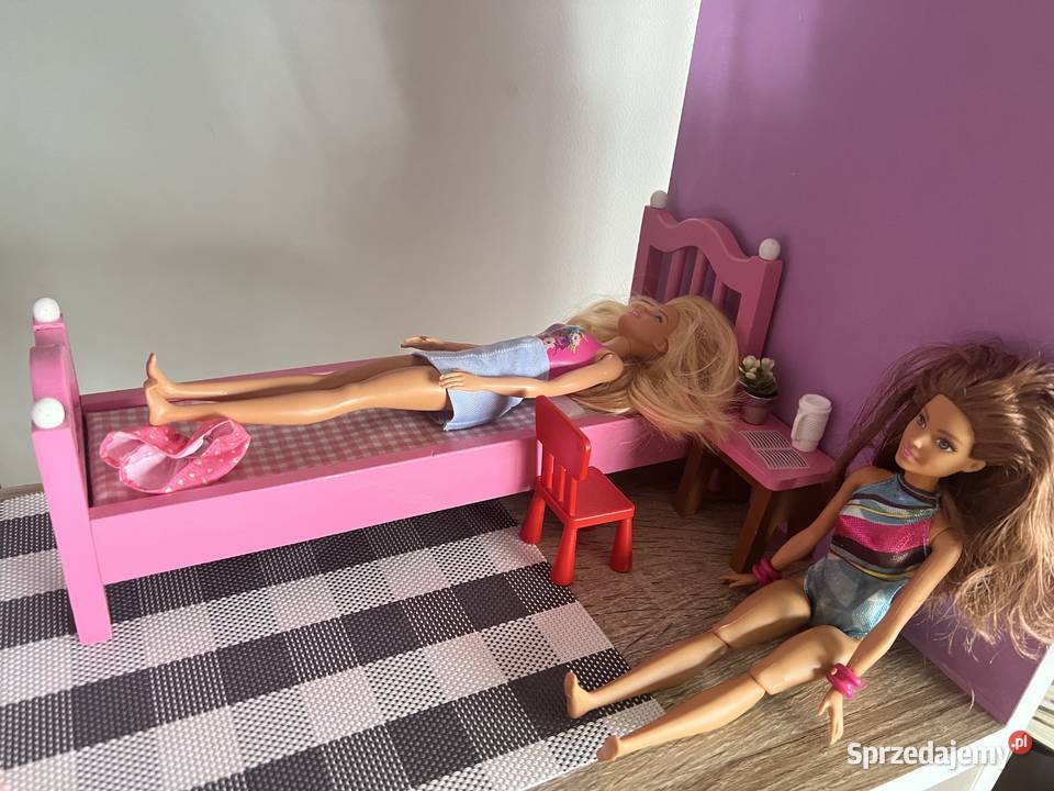 Dom lalek Barbie z wyposażeniem Mikołajki Święta Warszawa