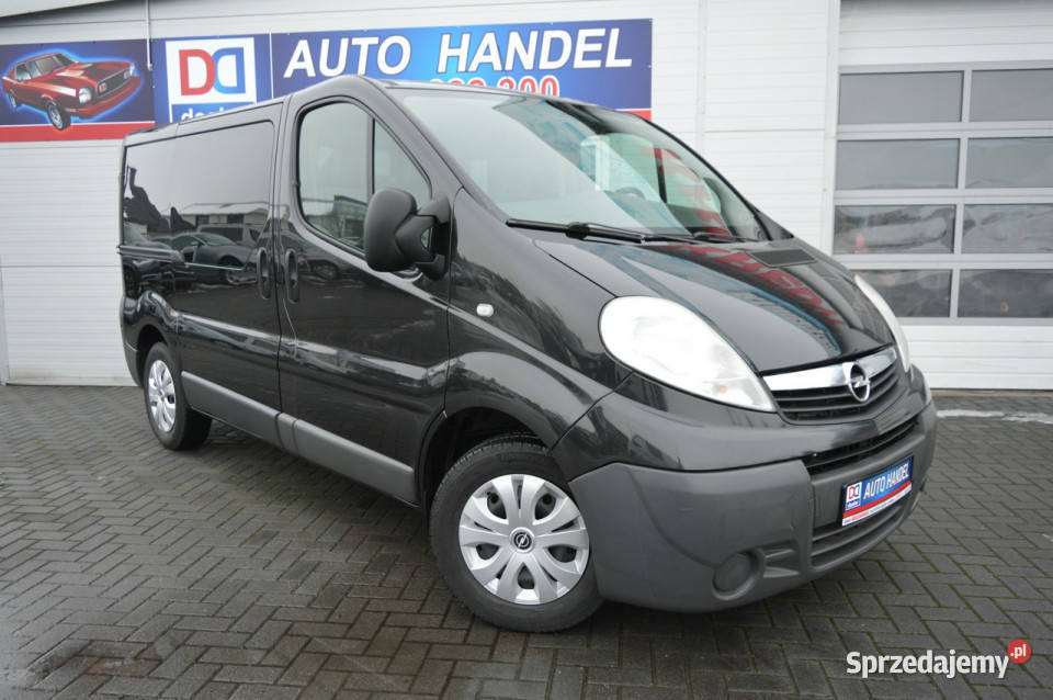 Opel Vivaro 20 CDTI 6 osobób Brygadówka komputer pokładowy lubelskie Hrubieszów