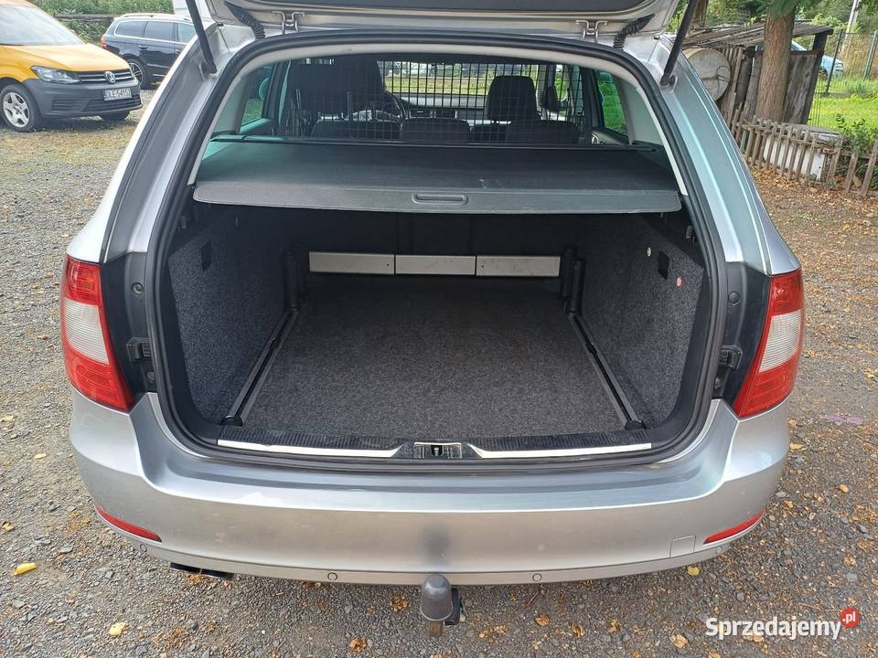 Skoda Superb II Kombi 20 TDI 140 DSG 2012r nieuszkodzony Lubin