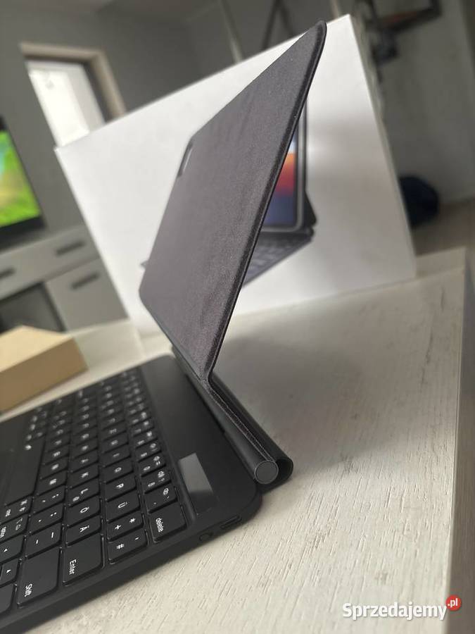 Etui z klawiaturą